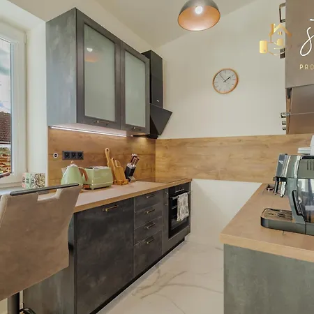 S7 - Luxury Living Apartmán