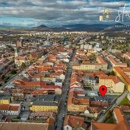 S7 - Luxury Living *