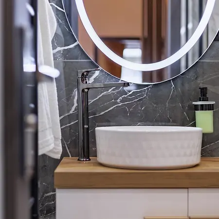 Apartment S7 - Luxury Living
