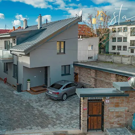 S7 - Luxury Living Апартаменты