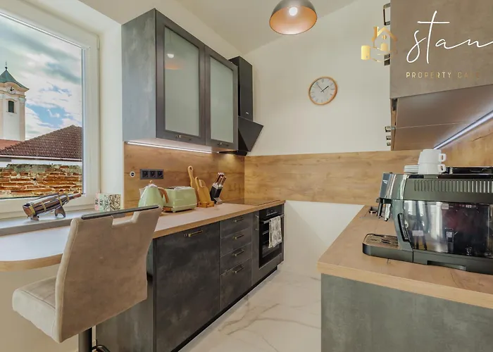 S7 - Luxury Living דירה